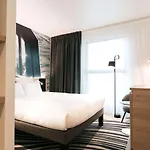 Hotel Novotel Centre Gare 4*