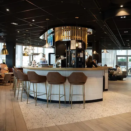 Hotel Novotel Centre Gare Angers