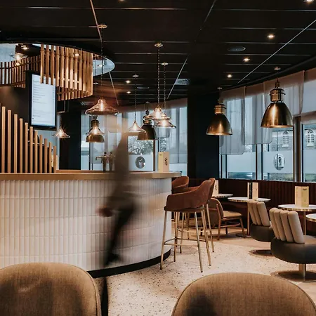מלון Novotel Centre Gare אנז'ה