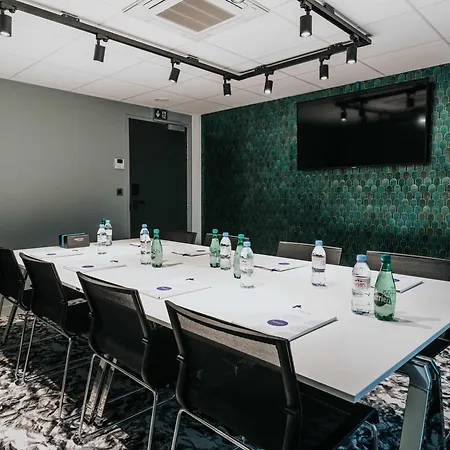 Novotel Centre Gare فندق 4*