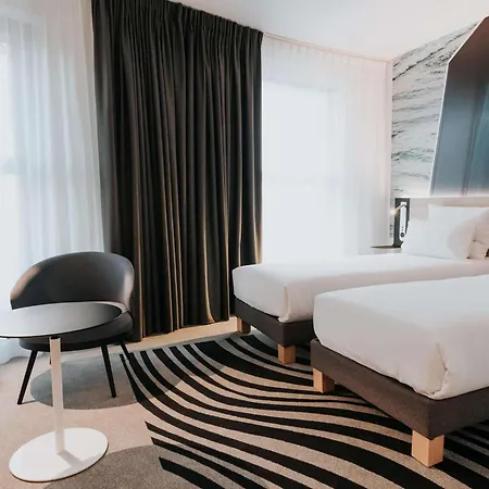 Hotel Novotel Centre Gare Angers