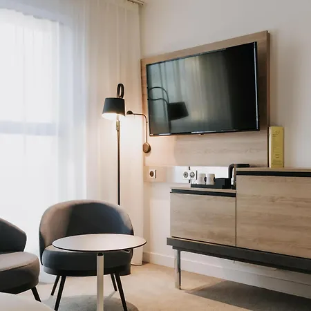 Hotel Novotel Centre Gare 4*