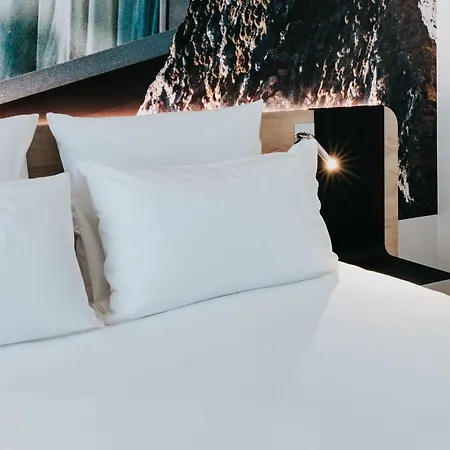 Hotel Novotel Centre Gare Angers