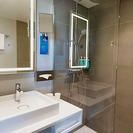 Hotel Novotel Centre Gare Angers