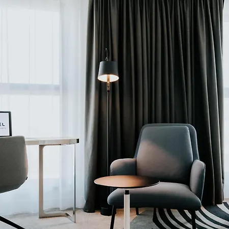 Novotel Centre Gare Hotell