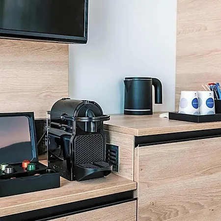 Novotel Centre Gare Hotel 4*
