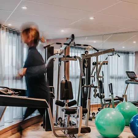 Hotel Novotel Centre Gare Angers