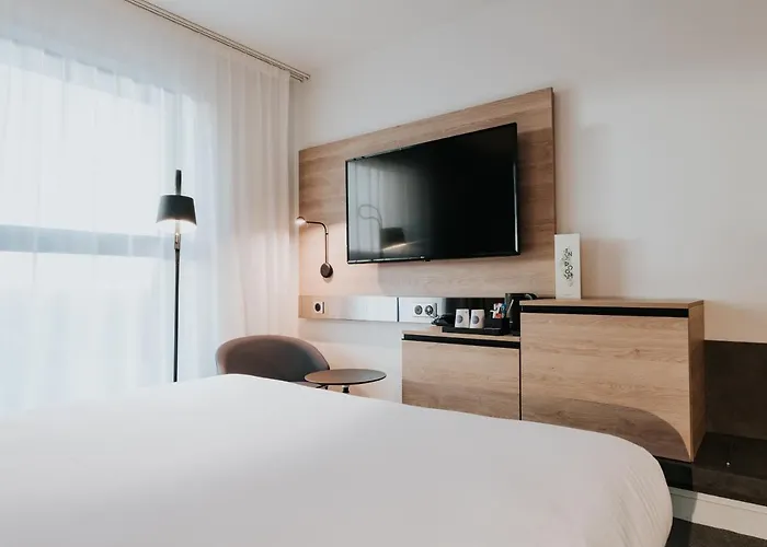 Novotel Centre Gare 4*